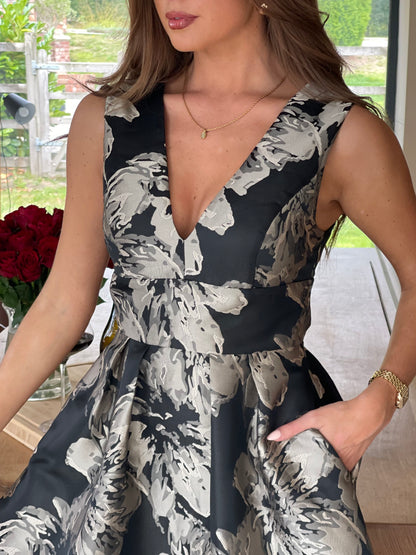 Jesinia Black And Gold Jacquard Midi Dress